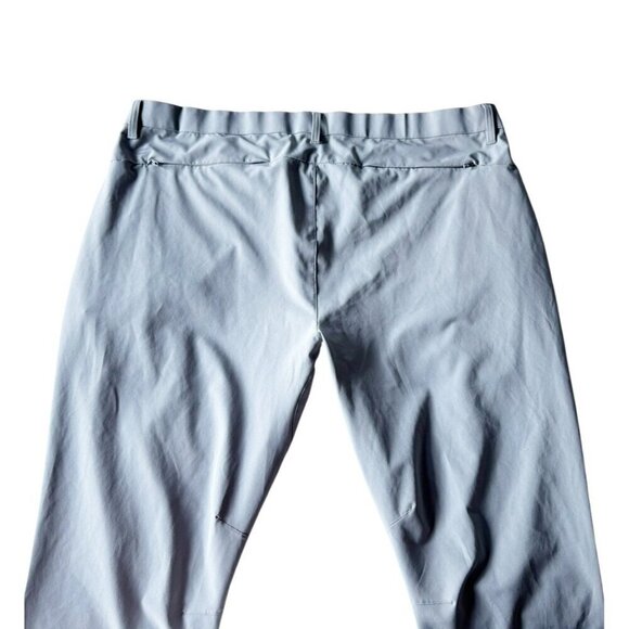 Fabletics Mens 42x30 (Act 41 X 27.5) The Only Pant Shadow Gray Performance Pants - Picture 7 of 9